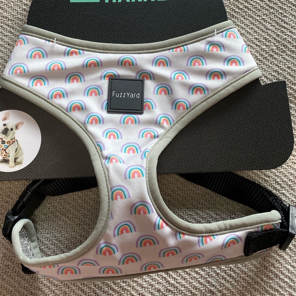 Fuzzyard Rainbow Dog Pet Harness Size Large NWT Gift Gray Pride - Picture 7 of 9
